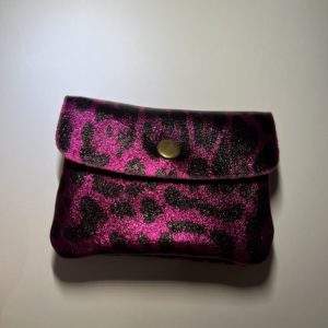 MONEDERITO ANIMAL PRINT ROSA FUCSIA