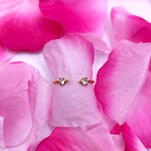 ANILLO DOBLE CORAZÓN DORADO