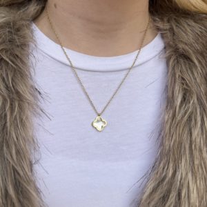 COLLAR TREBOL ANACARADO